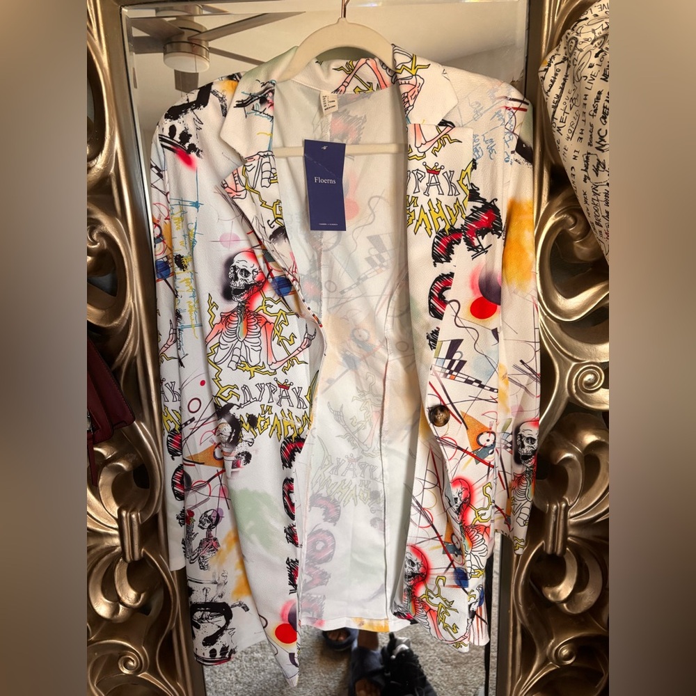 White Multi-Color Graphic Blazer Jacket